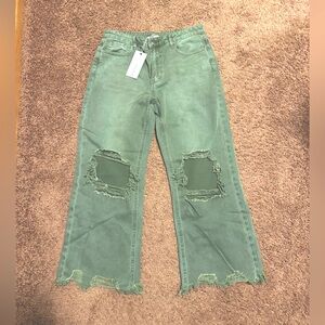 Distressed Jeans in Olive